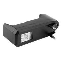Charger 18650 Universal 1x Battery 450mAh Charger 18650 Universal 1x Battery 450mAh