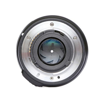 Lens Nikon 50mm 1.8  YONGNUO